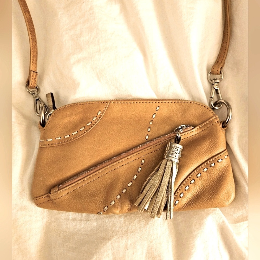 B. MAKOWSKY Tan Leather Convertible Crossbody/Belt Bag/Clutch w/Tassel